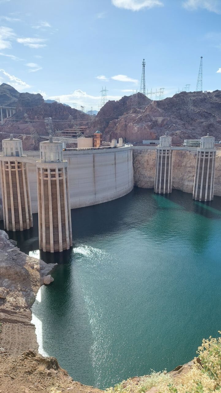 Hoover Dam: l’importanza vitale della diga più famosa d’America hoover-dam-nevada-arizona