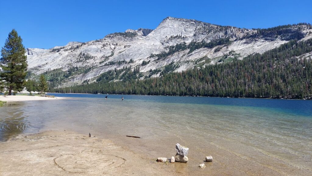 Tenaya-Lake-2-Tioga-Road-Yosemite-California