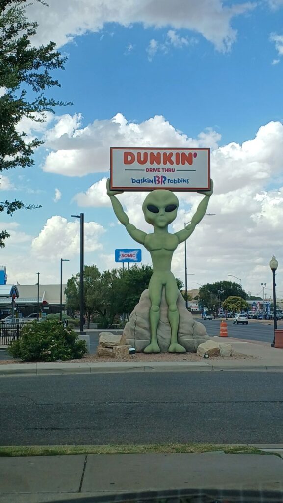 roswell-new-mexico-travel-to-usa