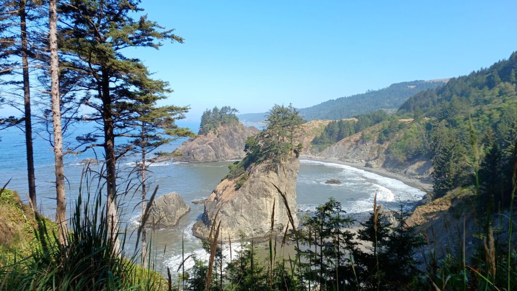 On the road 2025: Pacific North West e Great American West arch-rock-oregon-travel-to-usa