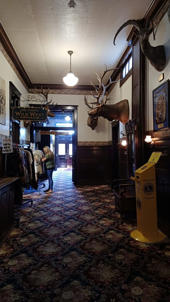 buffalo-bill-irma-hotel-2-cody-byway-wyoming-travel-to-usa